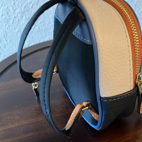 Coach: Mini Court Backpack Bag Charm/Keychain- Signature Canvas- Gold tone - Picture 15 of 16